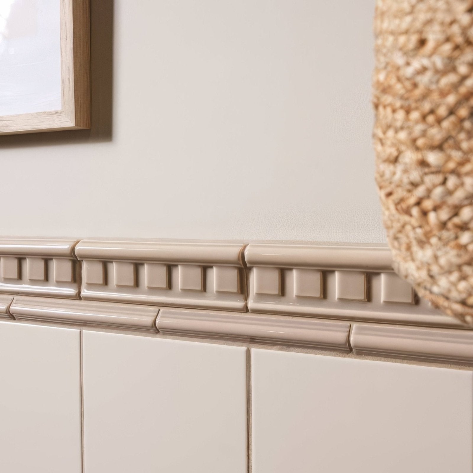 Palladian Beige Dentil Moulding