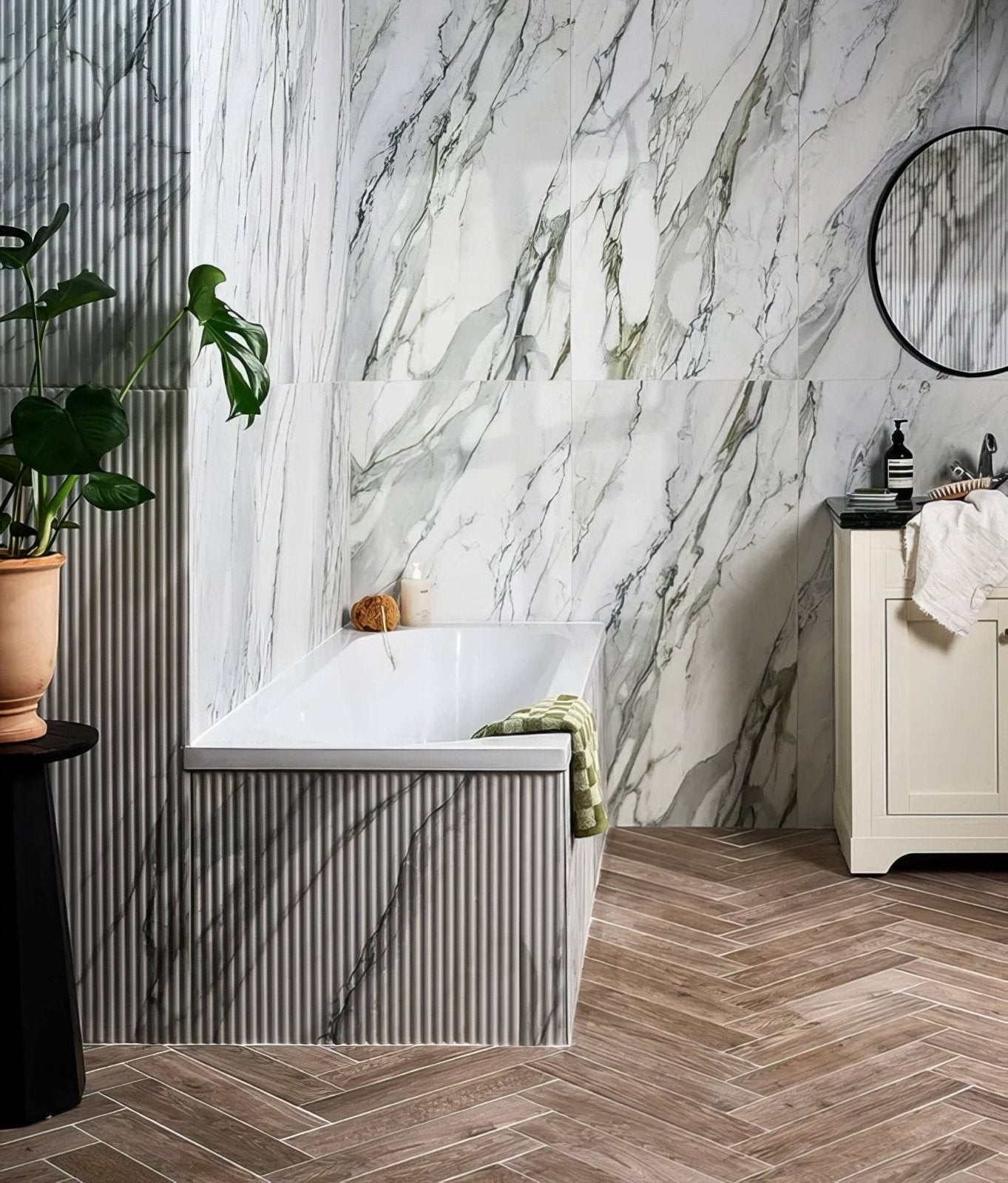 Palm Springs Porcelain Cerulean Fluted