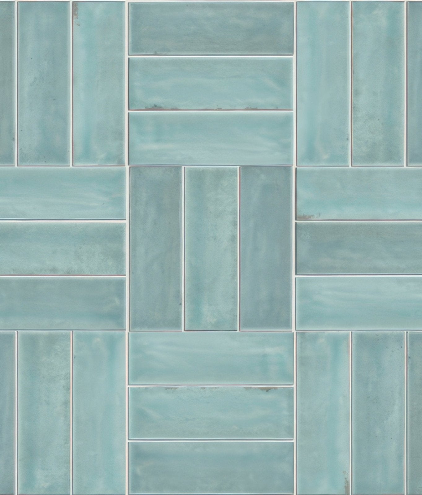 Petite Porcelain Gloss Sky