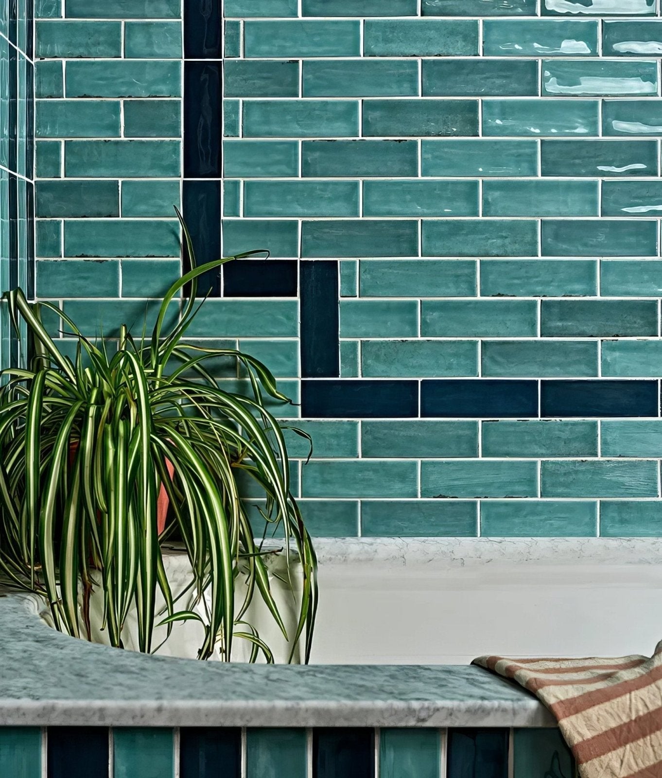 Petite Porcelain Gloss Sky