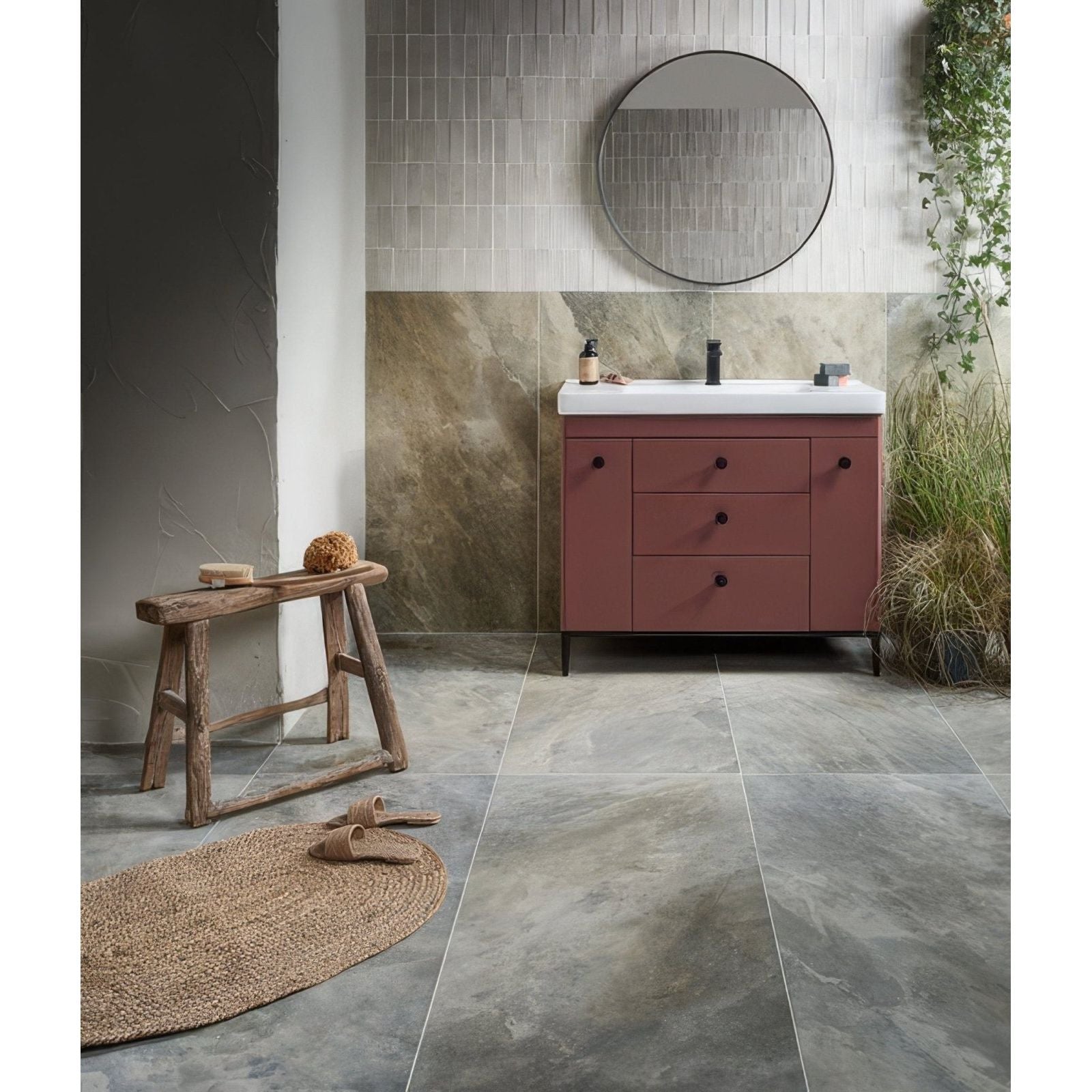 Rustic wooden stool with natural grain and weathered finish in petite porcelain matt cotto light color