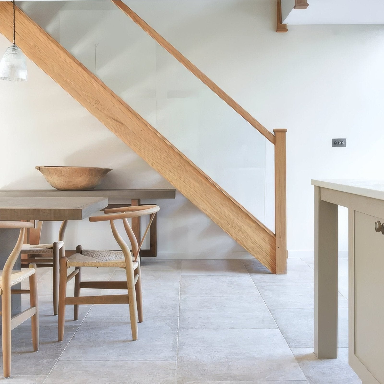 Pierre Porcelain Beige