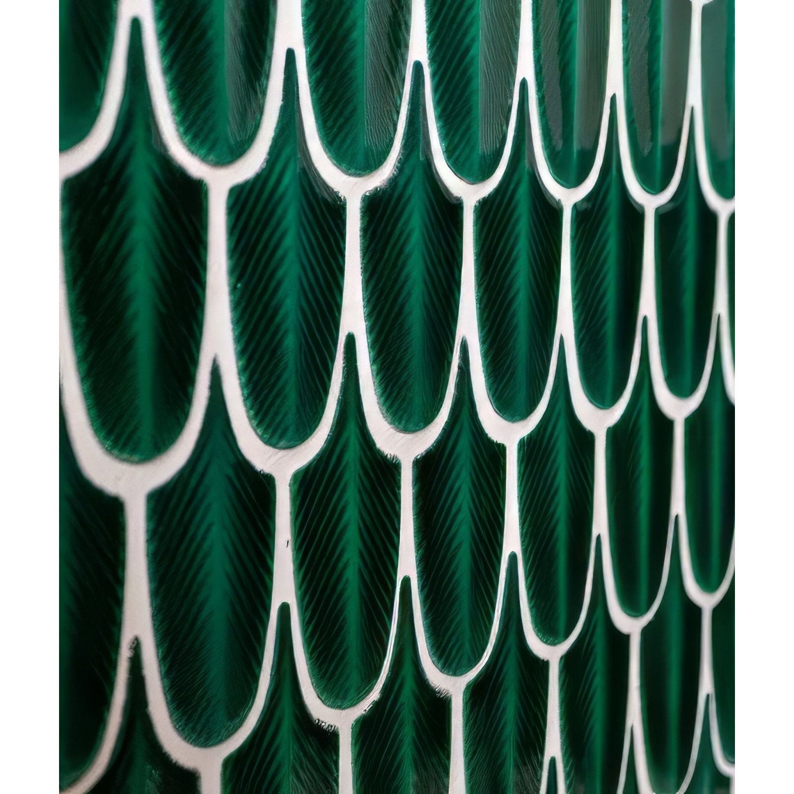 Preen porcelain mosaic emerald deep emerald green ceramic tiles with glossy finish and white scalloped edges in scale pattern