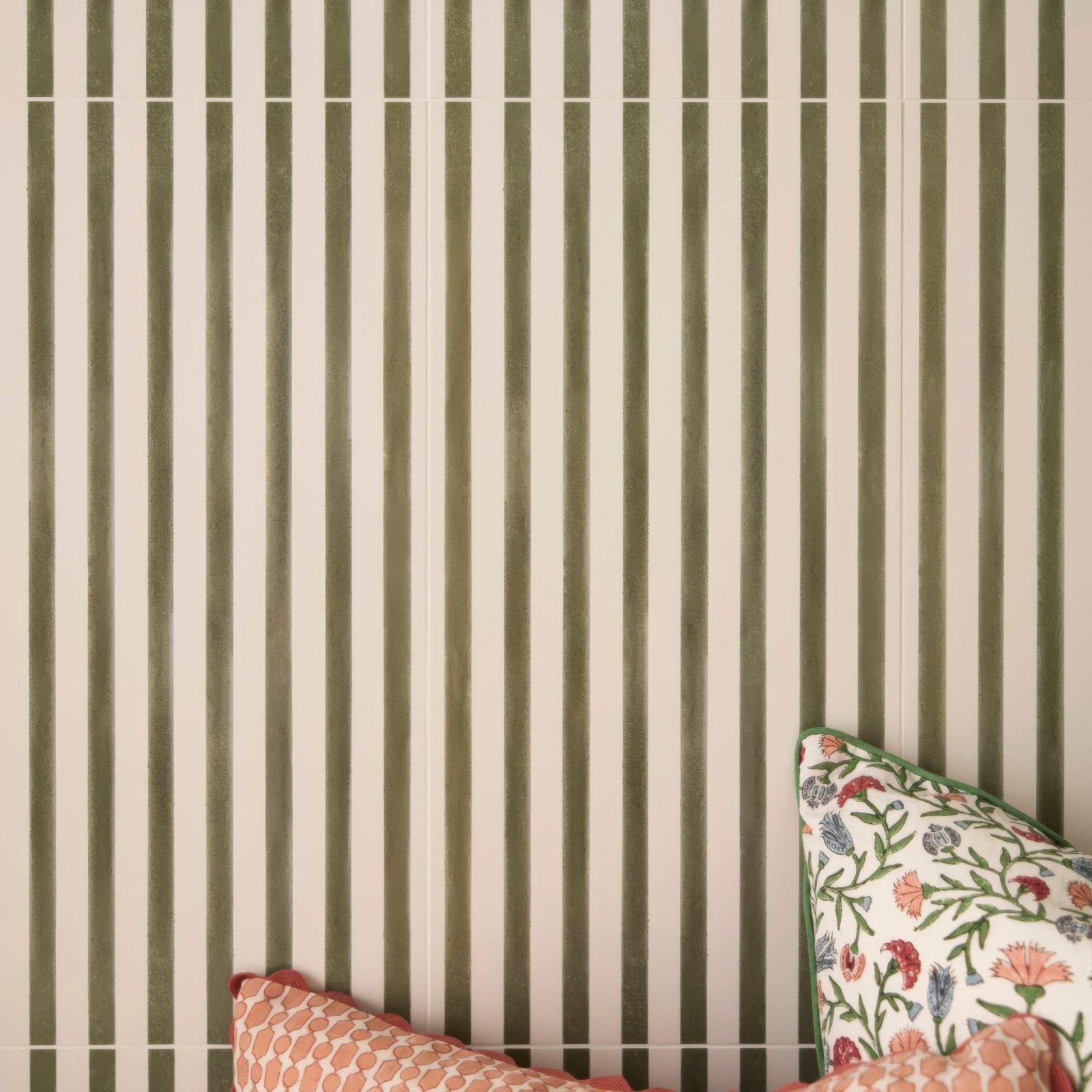 Promenade hastings 60x30cm wallpaper with olive green and off-white vertical stripes for stylish wall decor