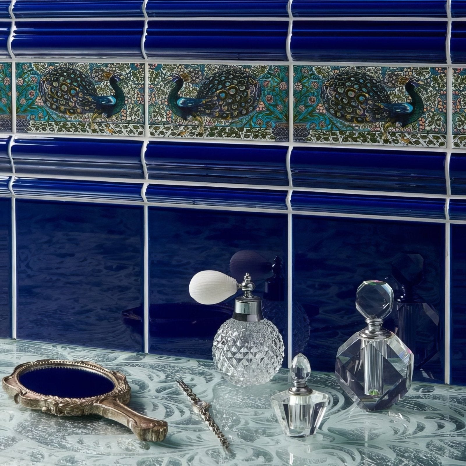 Royal Blue Field Tile – pattern detail