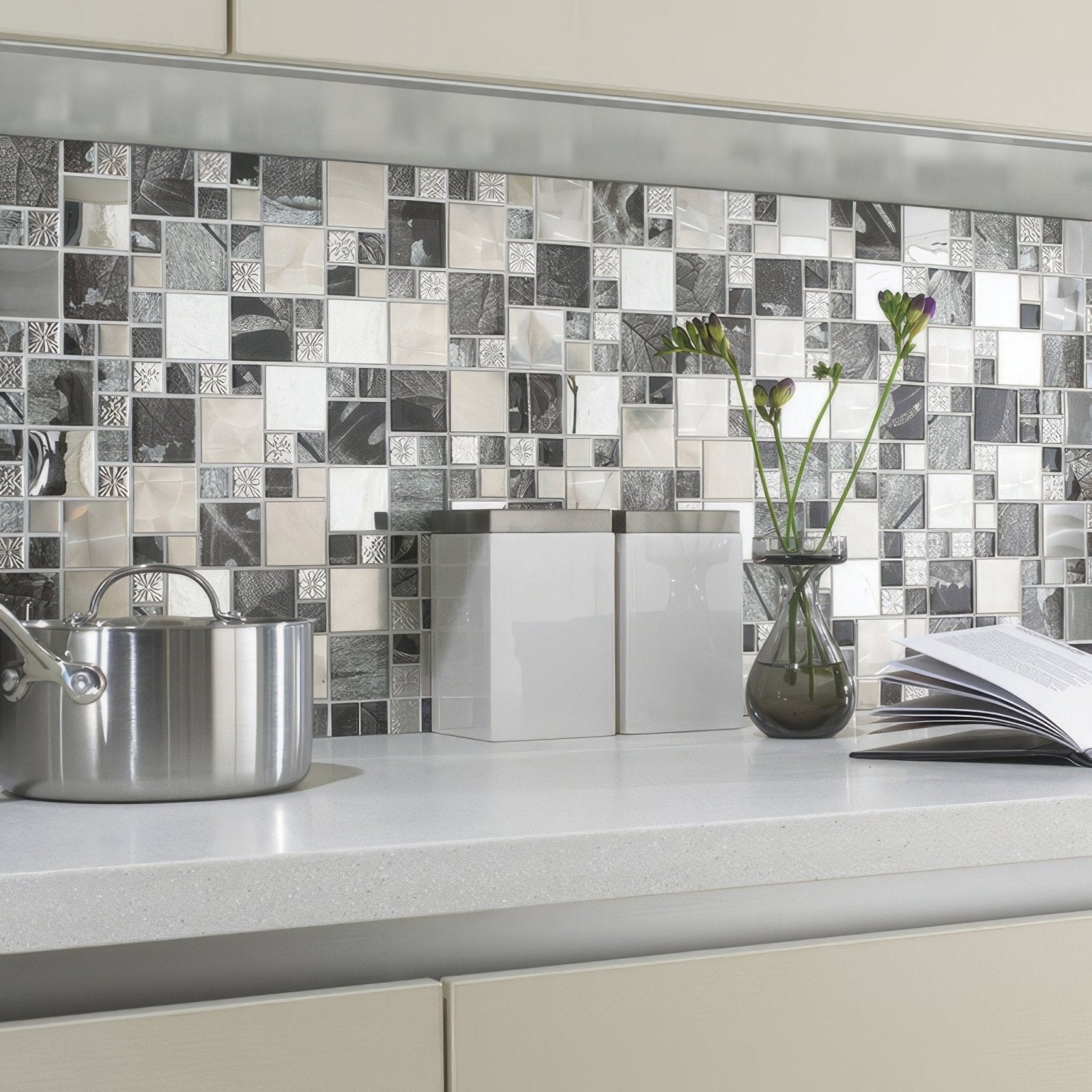 Saturn Silver Glass & Metal Mix Modular Mosaic silver glass and metal mosaic with a stainless steel pot