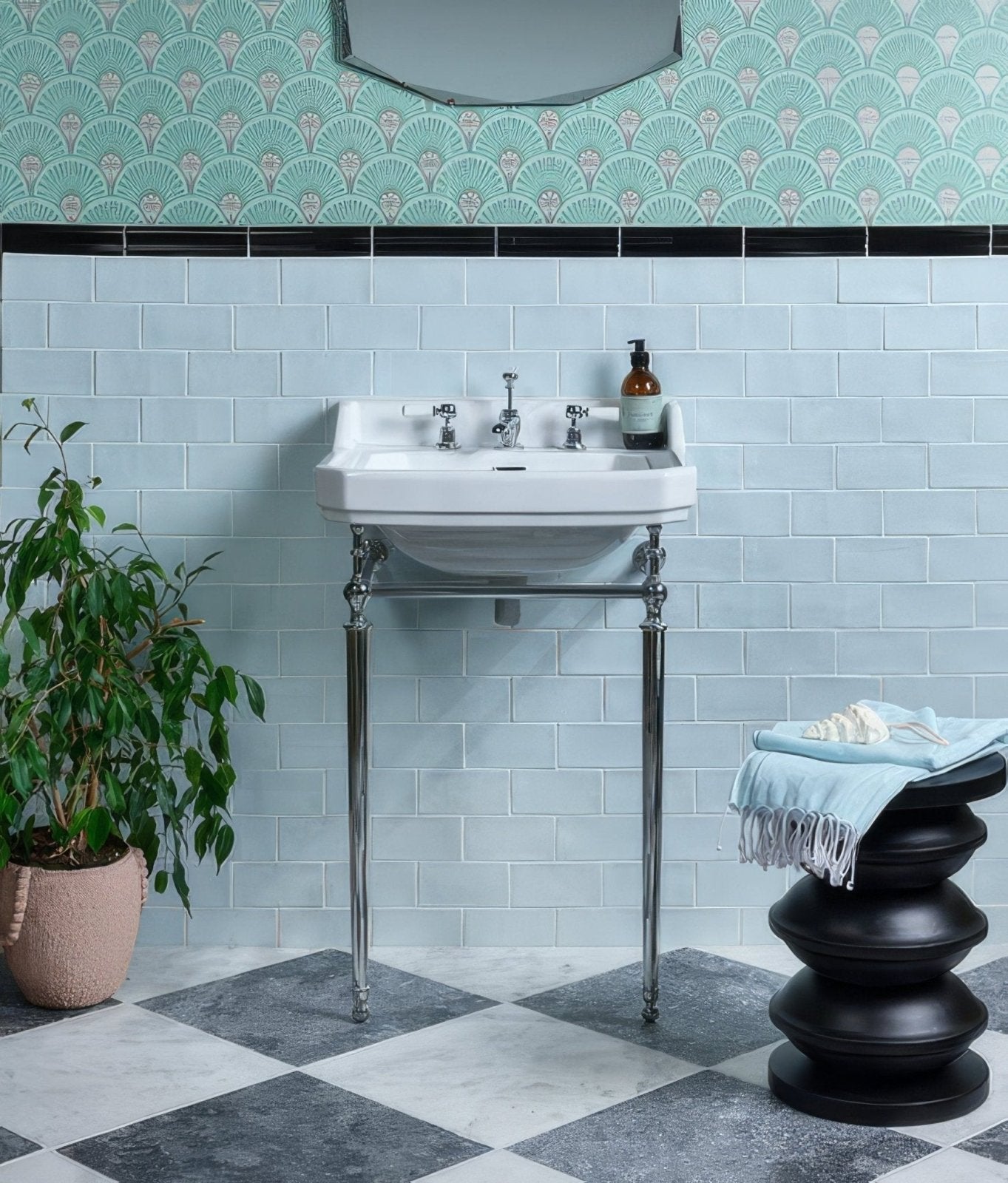 Seaton Ceramic Gulls Egg