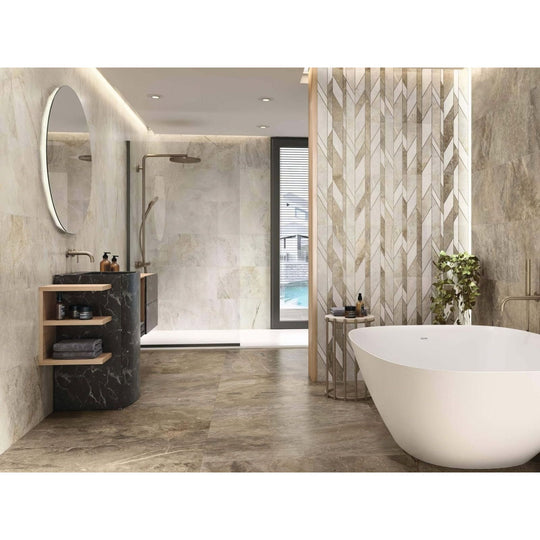 Támesis 1850 Land Matt beige marble-effect tiles with a freestanding bathtub