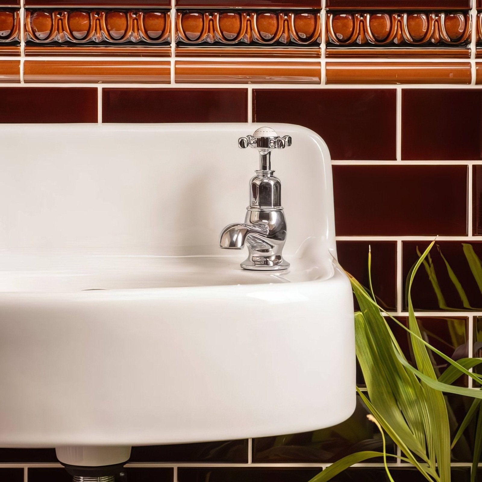 Teapot Brown Half Tile