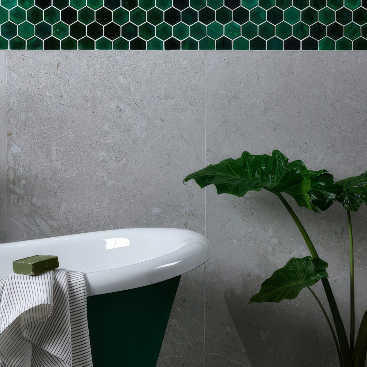 Tisbury Porcelain 80 x 80cm in a bathroom setting (2)