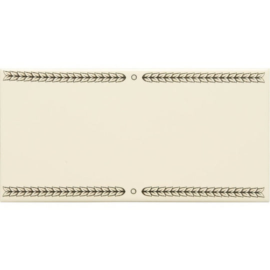 Trellis Border On County White