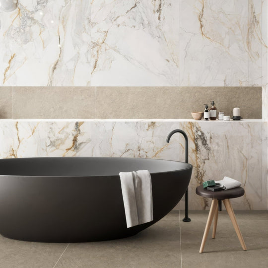 Vallaria Gold Polished white marble-effect tile with gold veining