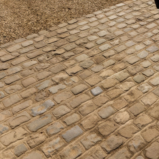 Windsor Sandstone Cobble Reclaimed & Sawn Floor Tile - alternate view