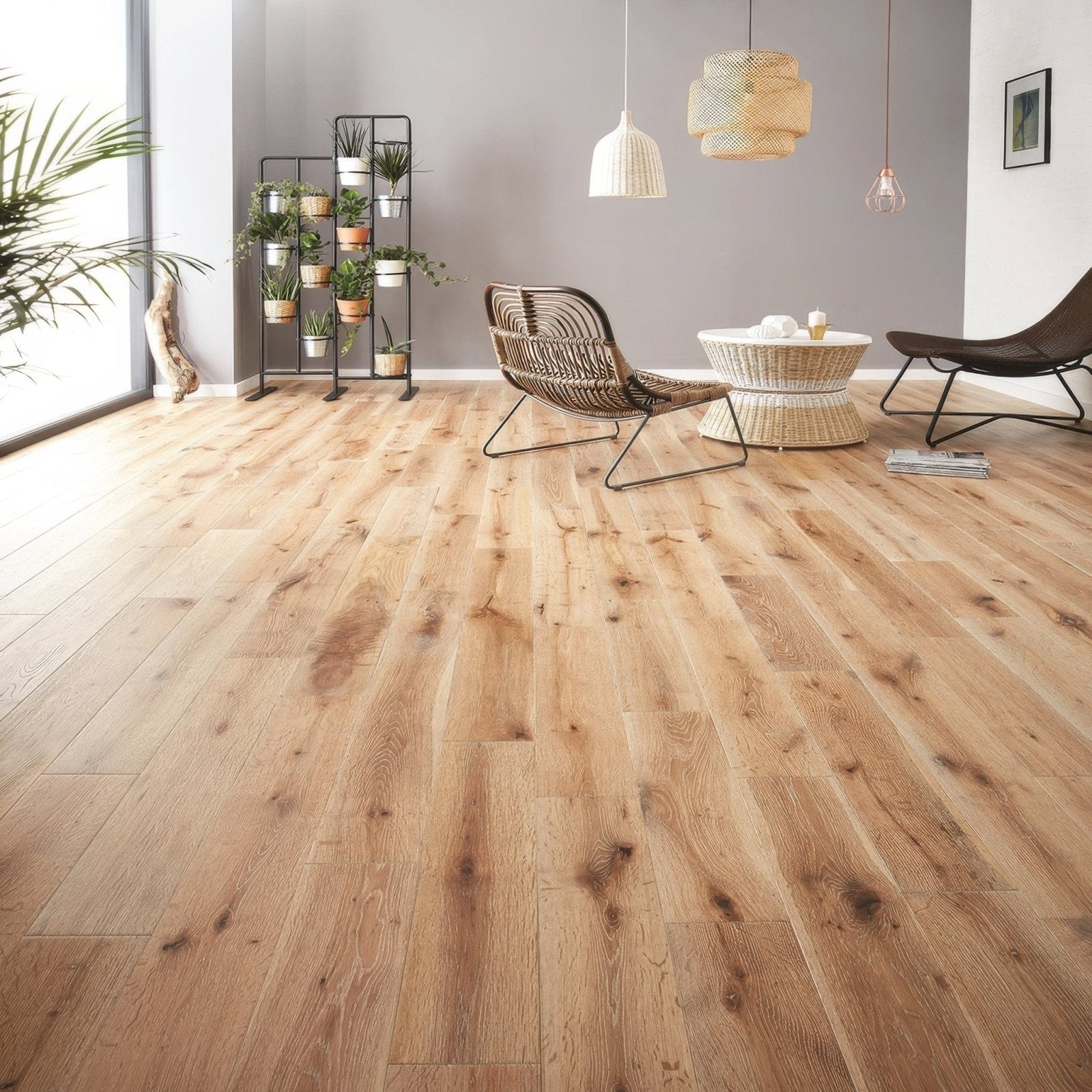 York white washed oak light brown hardwood flooring with natural wood grain pattern for indoor use