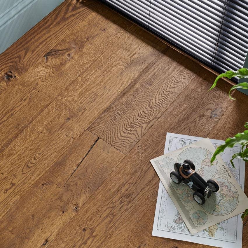 Berkeley Cathedral Oak warm-toned oak hardwood floor with visible wood grain and natural knots