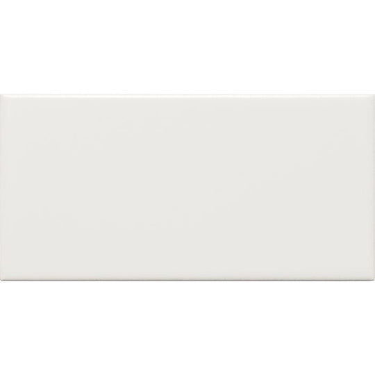 Daisy Satin Half Tile