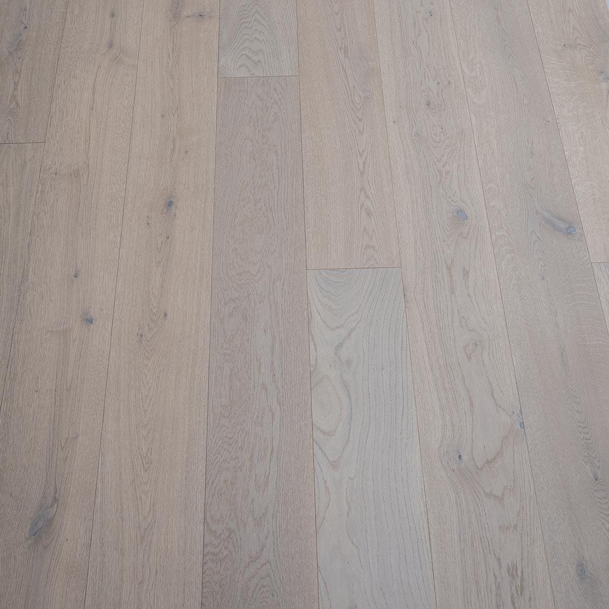 DC204 Shore Drift Oak shown as flooring (2)