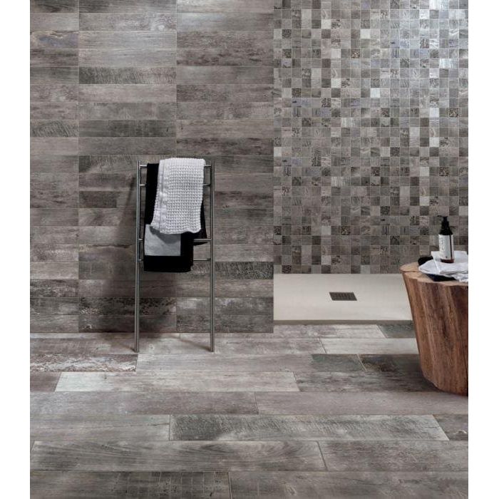 Gray wood-effect floor tiles ignis distressed silver with subtle natural grain texture