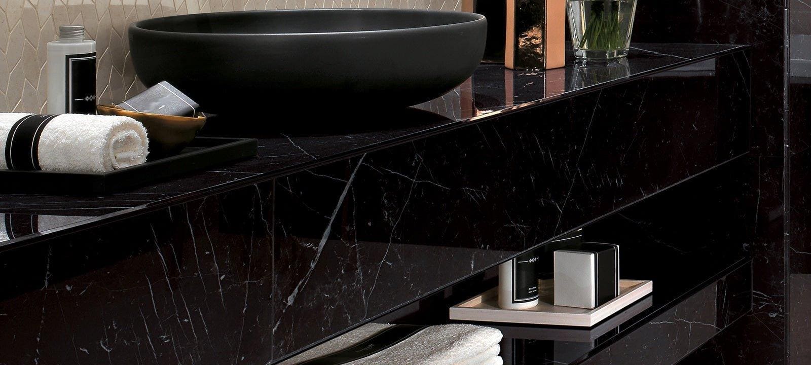 Marvel Nero Marquina