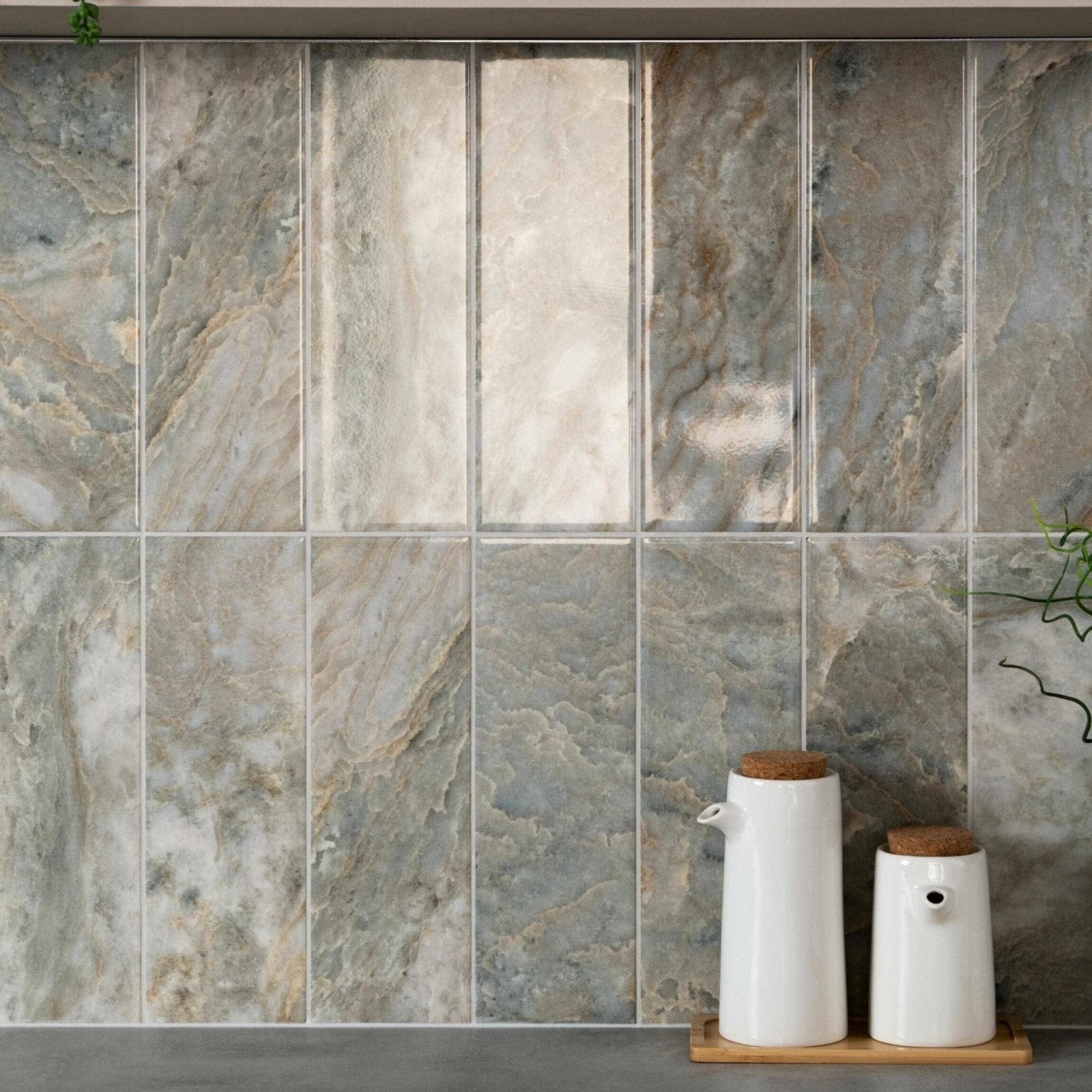 Onix verde gray marble-effect kitchen backsplash tiles with subtle veining and a glossy finish