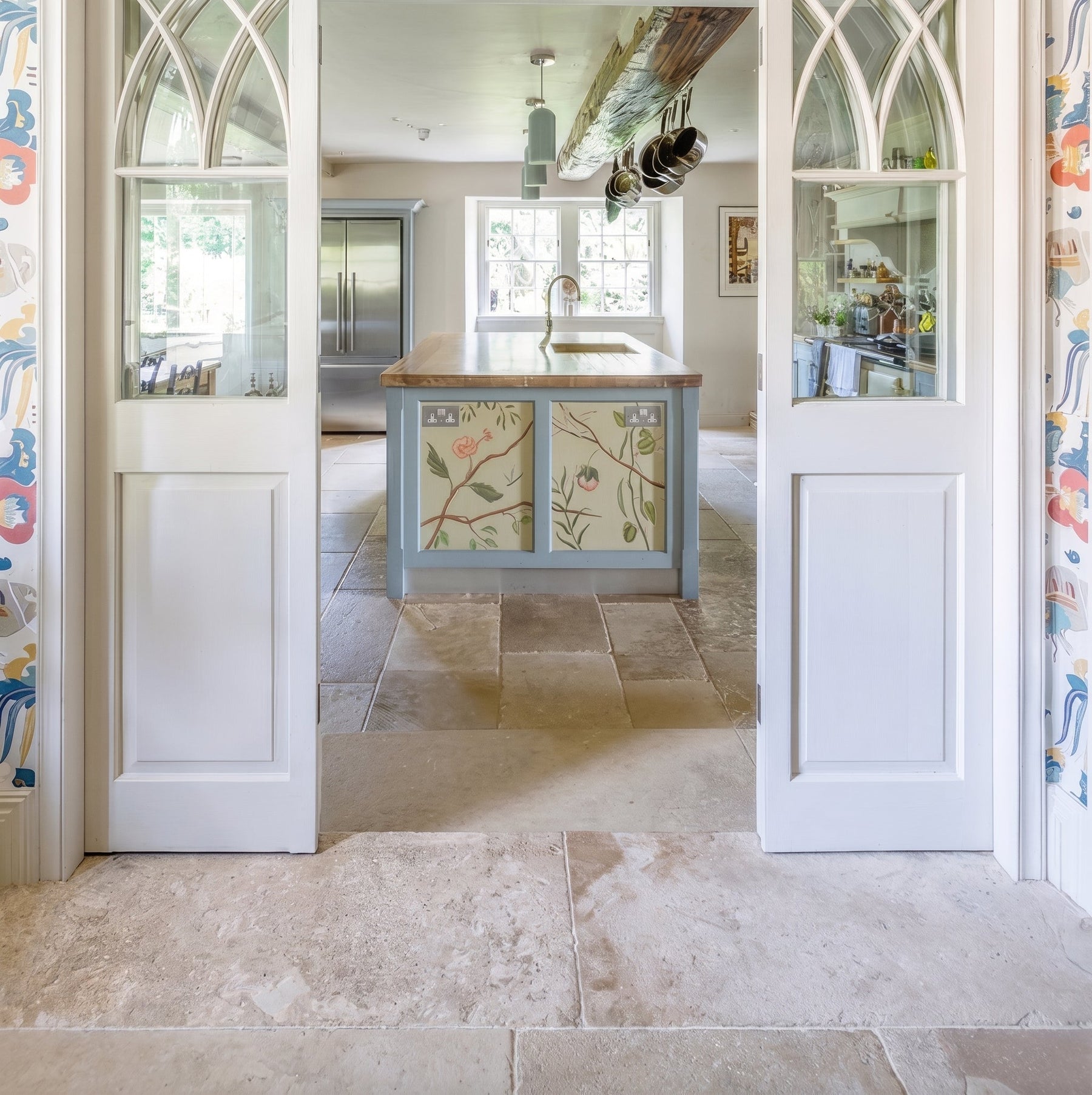 Vieux Bourgogne Limestone Ancient Finish tiles
