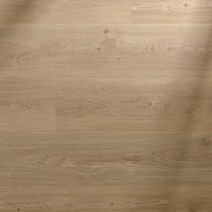 Champagne F017 long vinyl planks in light oak with natural wood grain hardwood flooring texture