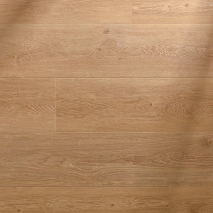 Light oak-colored cognac f019 long vinyl planks with natural wood grain pattern and subtle knots hardwood flooring