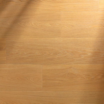 Honey F025 long vinyl planks feature light oak color hardwood flooring with a natural wood grain pattern