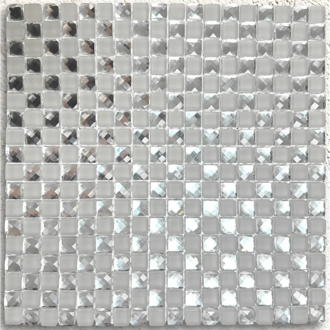 Spectrum Starlight 31.6 x 31.6cm glass mosaic tile face