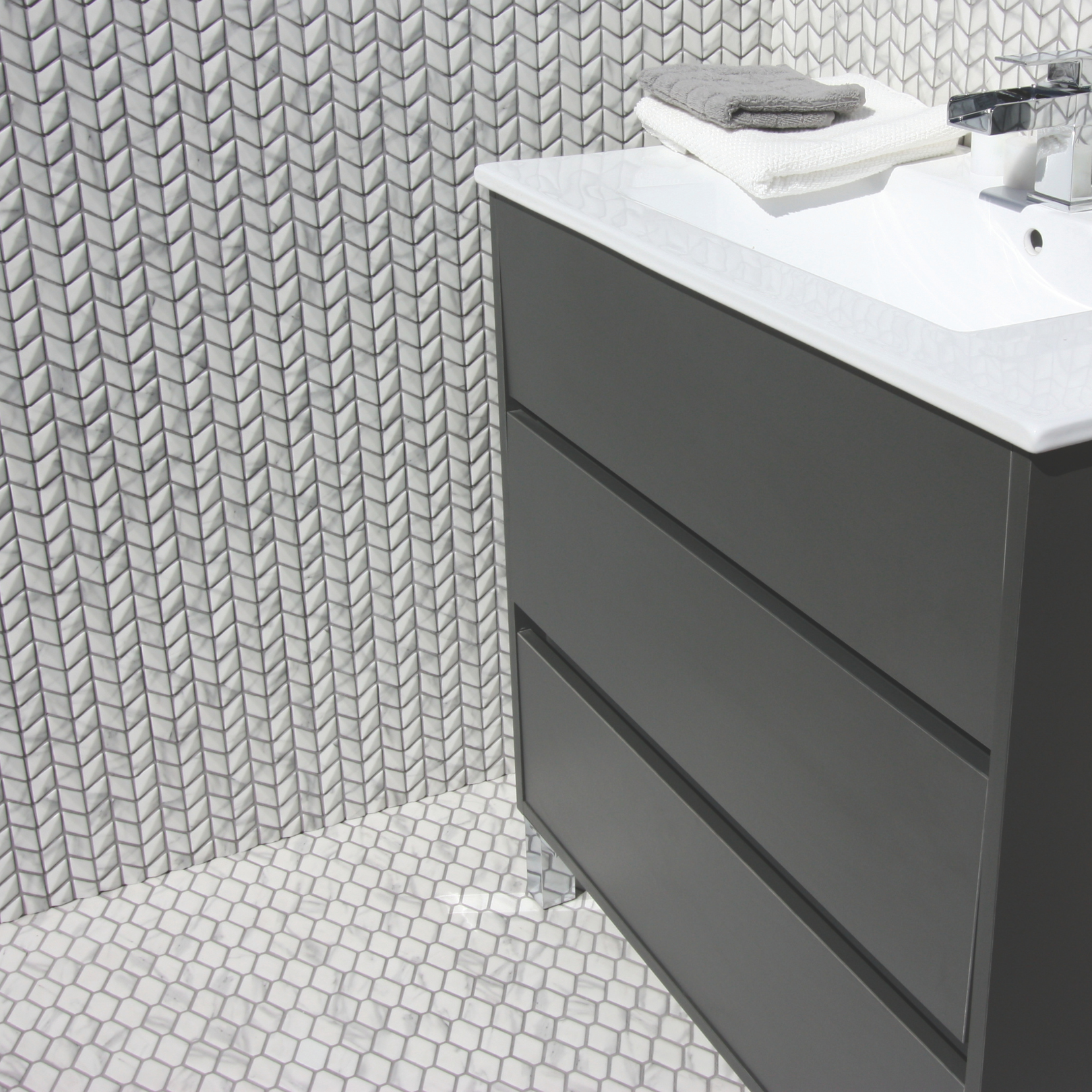 Ritz Carrara Lozenge Mosaic, white marble lozenge mosaic tiles with grey veining