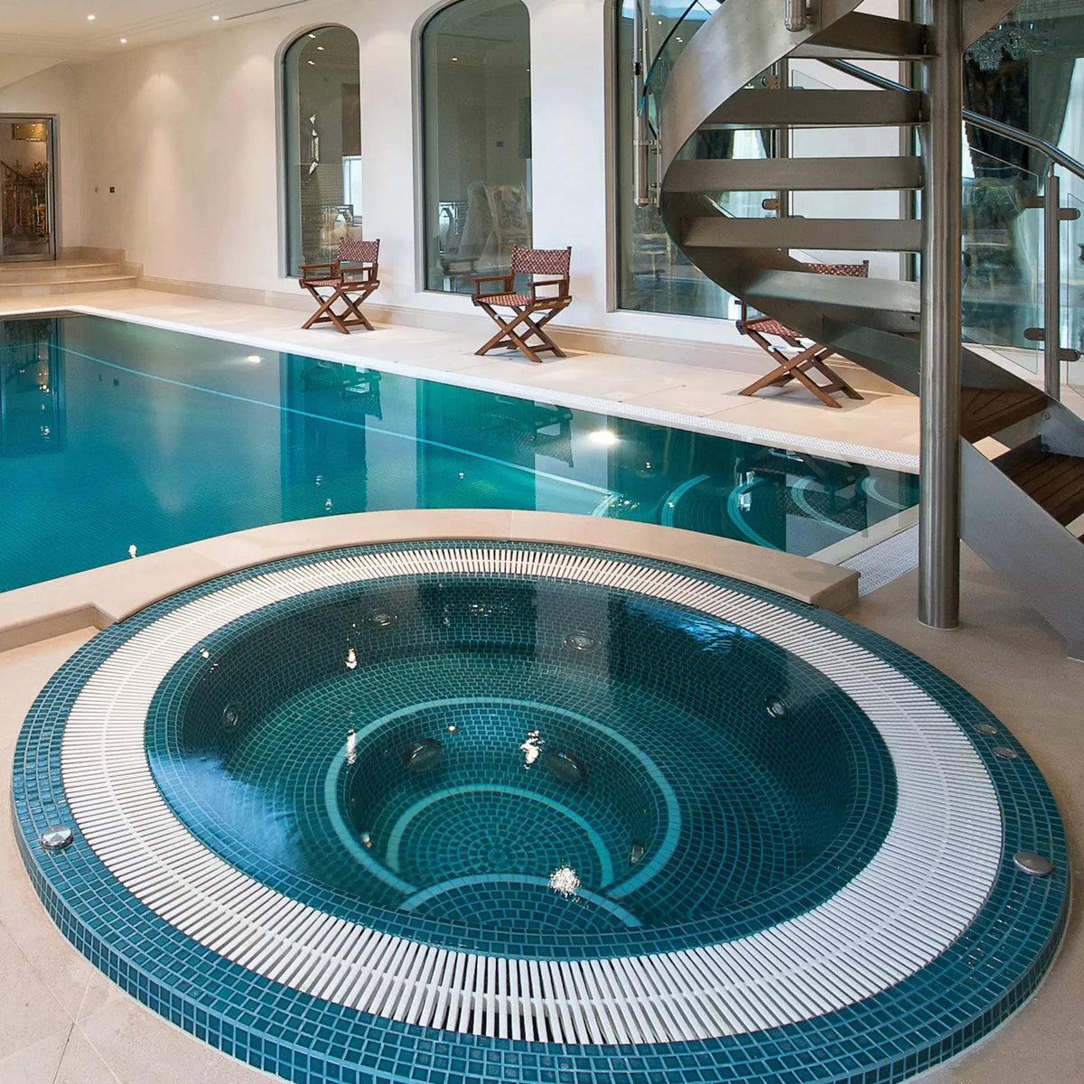 Ceramic Pool Baltic Blue 23 x 23mm porcelain mosaic pool setting