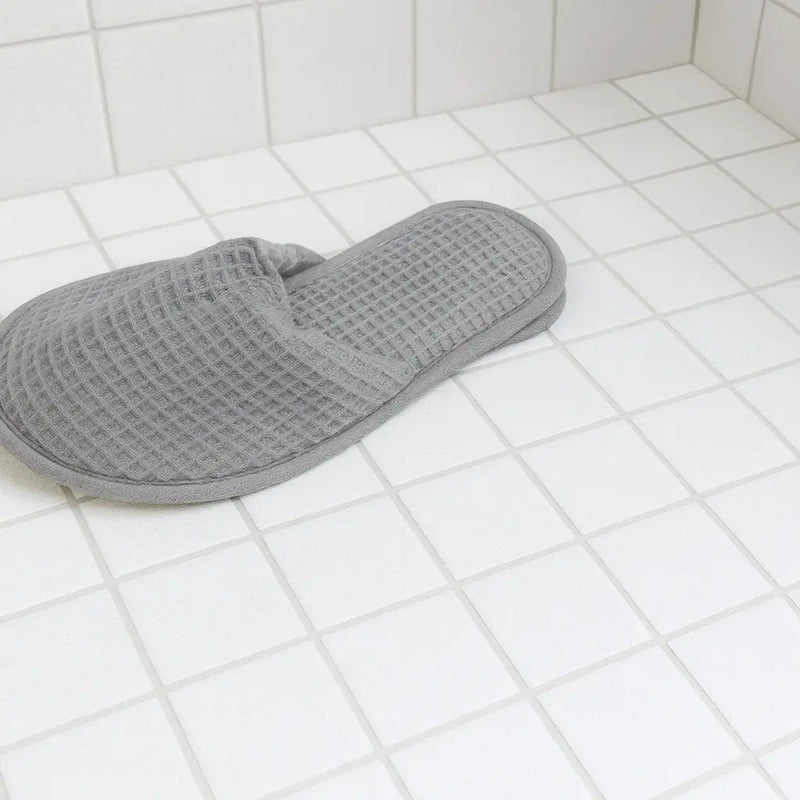 Atlanta White 30.5 x 30.5cm glazed porcelain anti-slip mosaic room setting