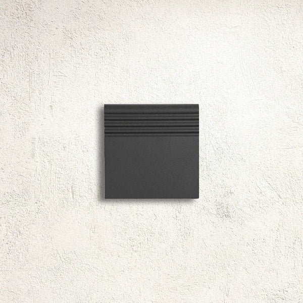 Black Flat Step Edge 10 x 10cm