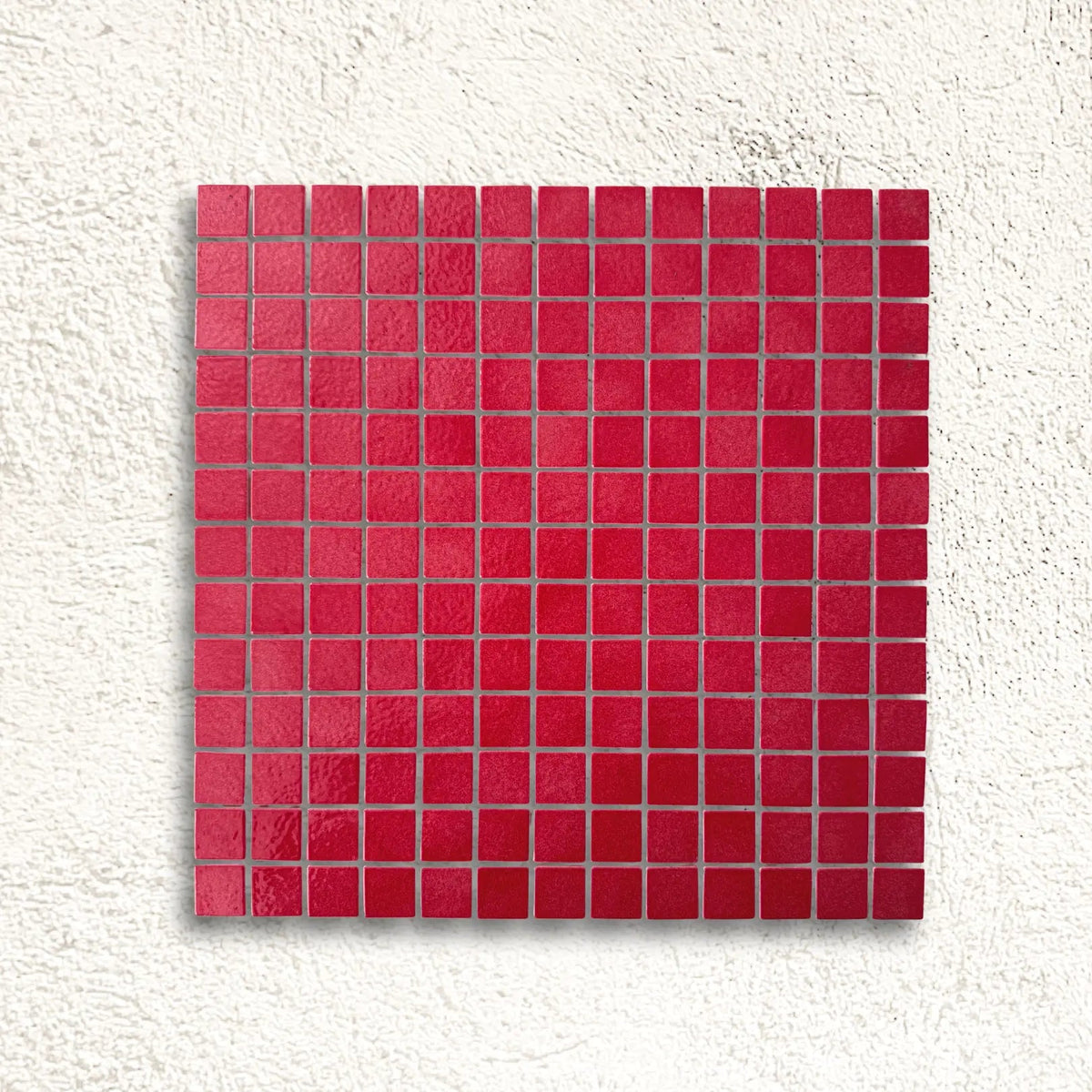 Harmonie Pivoine 25 x 25mm Mosaic Porcelain Tile in a bathroom setting