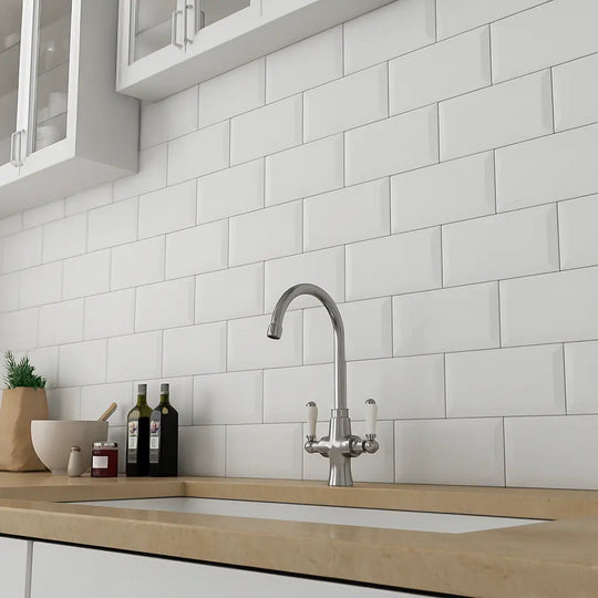 Metro White Matt Bevelled 10 x 20cm Ceramic Tile
