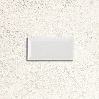 Metro White Gloss Bevelled 10 x 20cm glazed ceramic metro tile face