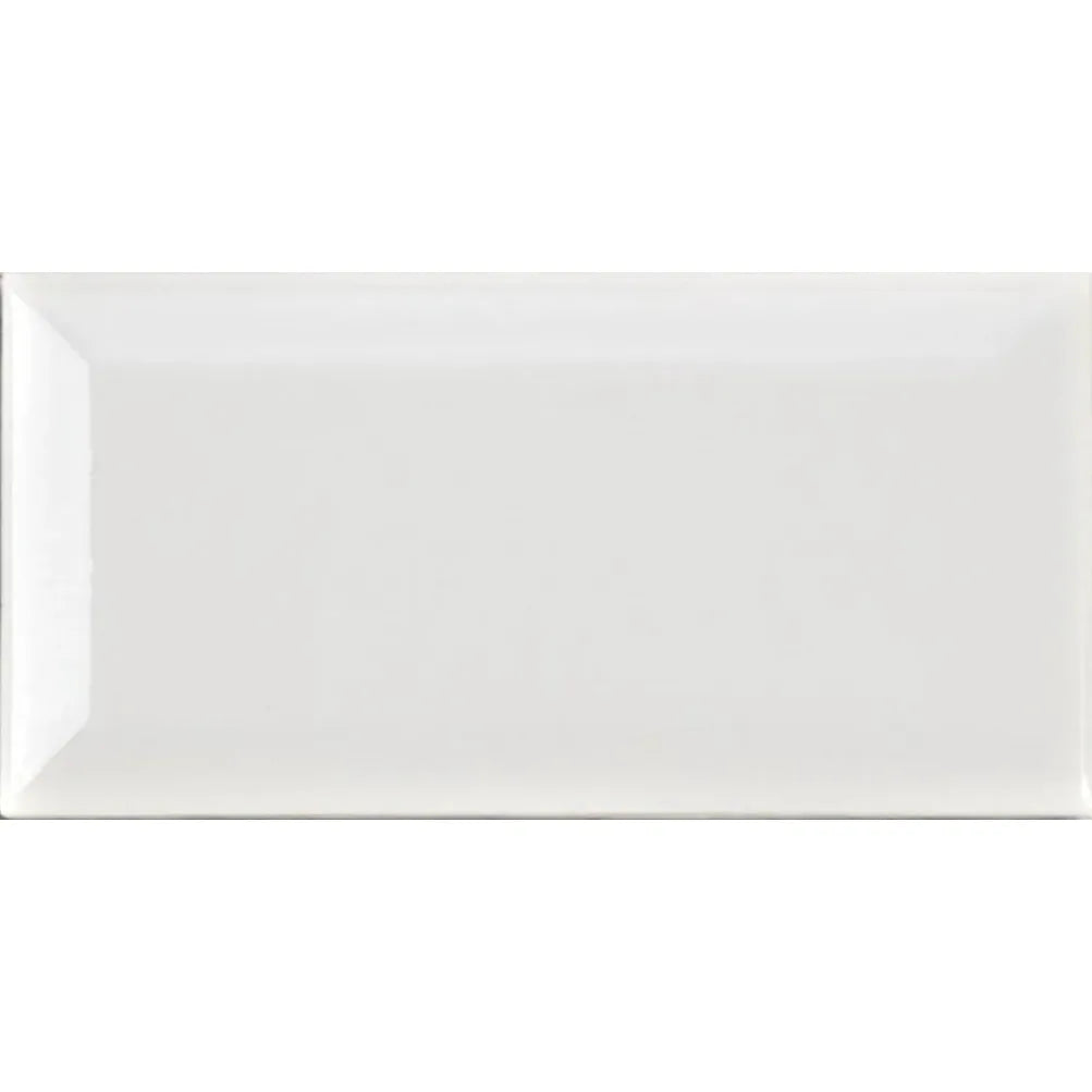 Metro White Gloss Bevelled 10 x 20cm glazed ceramic metro tile face