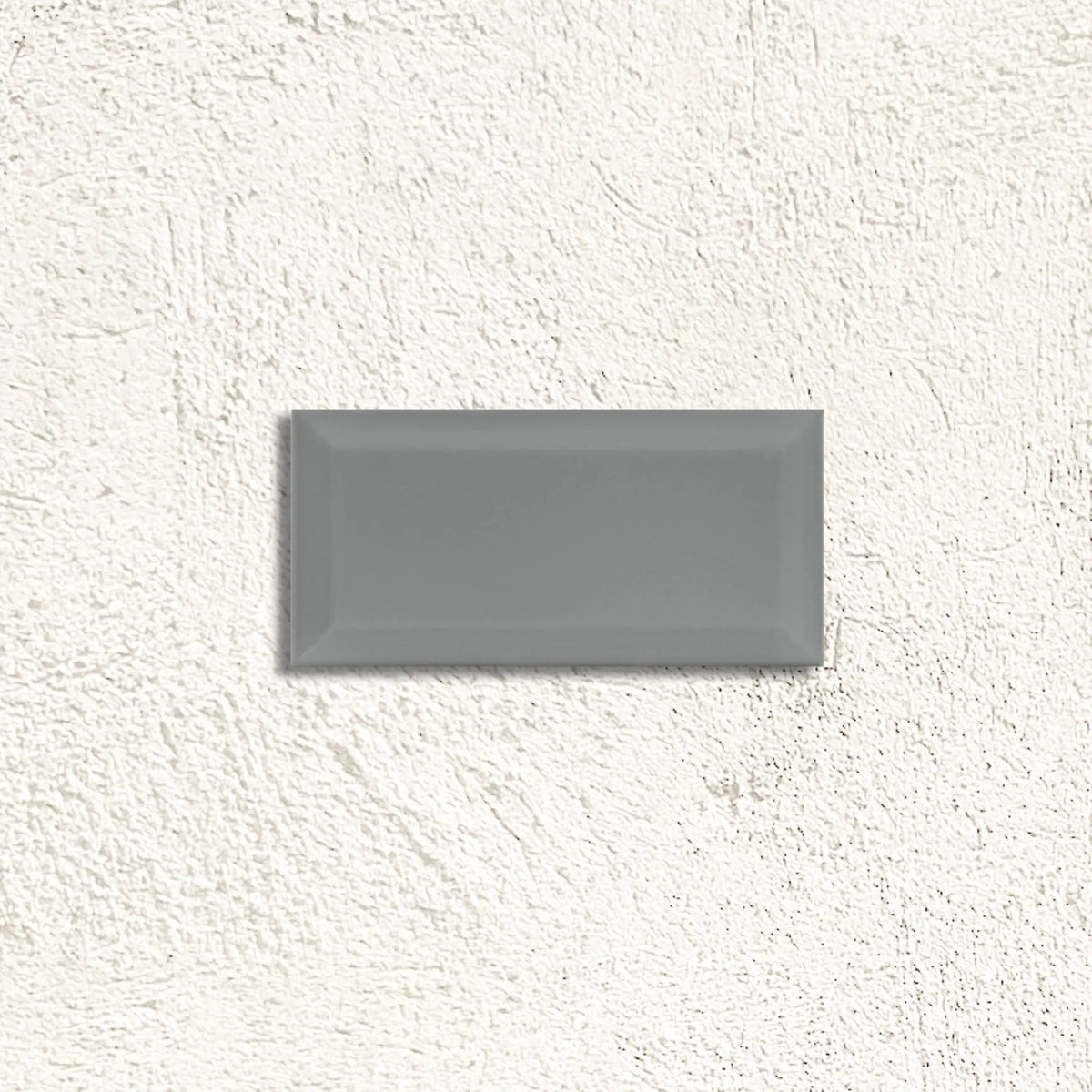 Metro Dark Grey Gloss Bevelled 10 x 20cm glazed ceramic metro tile face