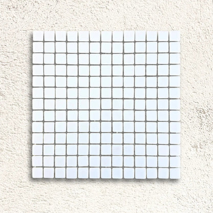 Niebla White 33.3 x 33.3cm glass mosaic tile face