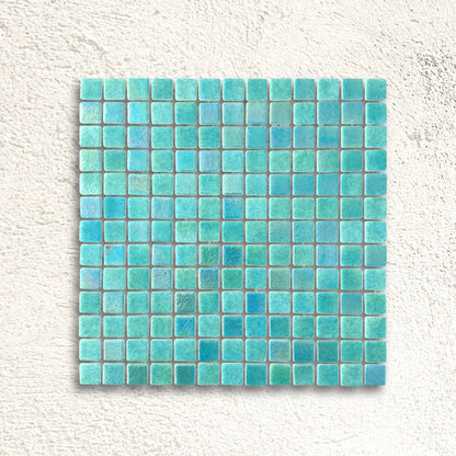 Niebla Mix-Iris Indo 33.3 x 33.3cm green iridescent glass mosaic tile face