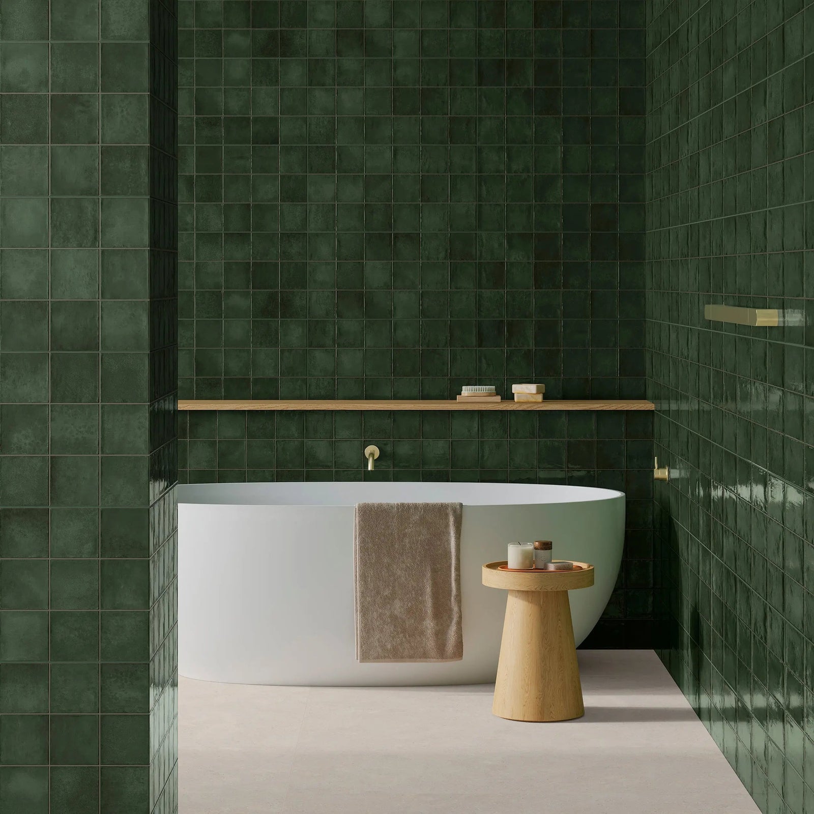 Dakota Ivy 32 x 62.5cm Porcelain Tile in a bathroom setting