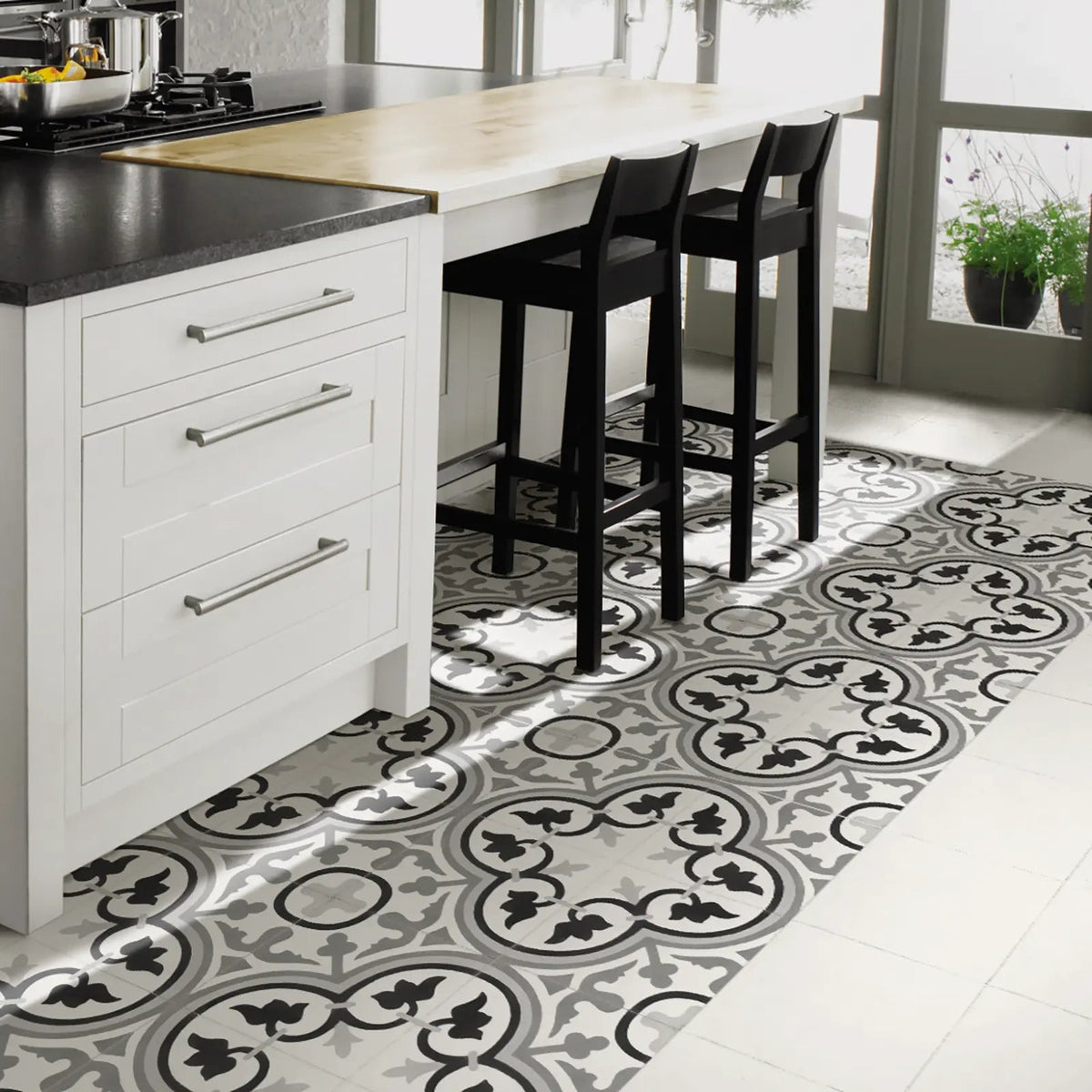 Barcelona Classic Pattern 25 x 25cm patterned porcelain tile room setting