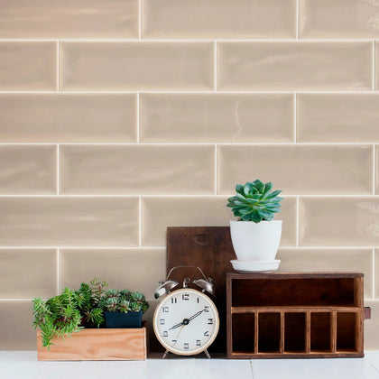 Aria Brown Gloss 10 x 30cm