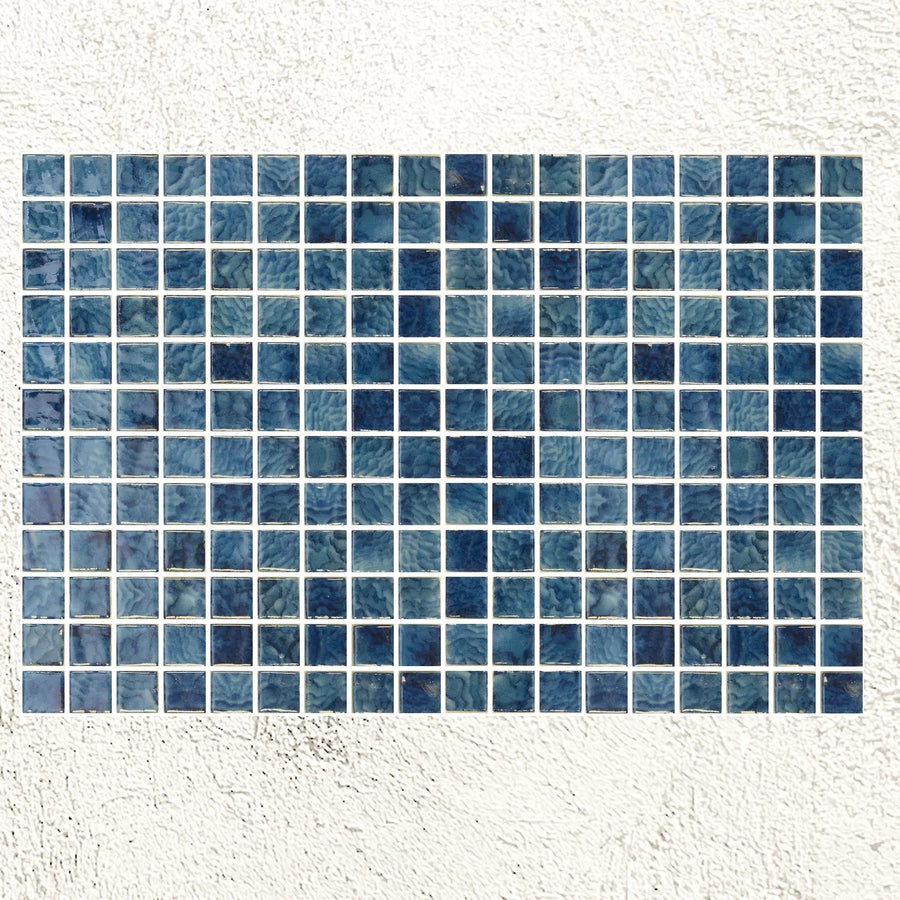 Aquastyle Arrecife Blue 25mm glass mosaic sheet face detail