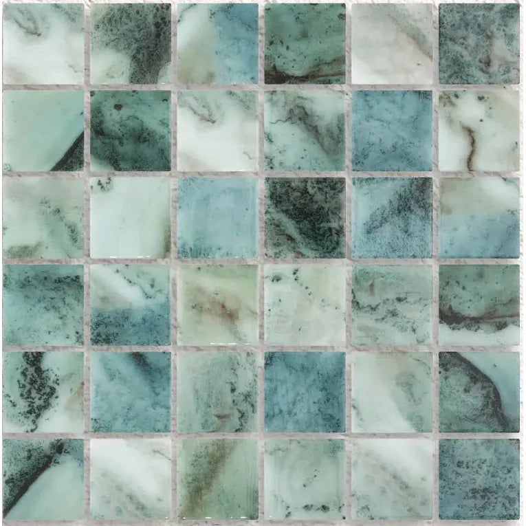 Maldives Penta Caribu 31.1 x 31.1cm glass mosaic tile face