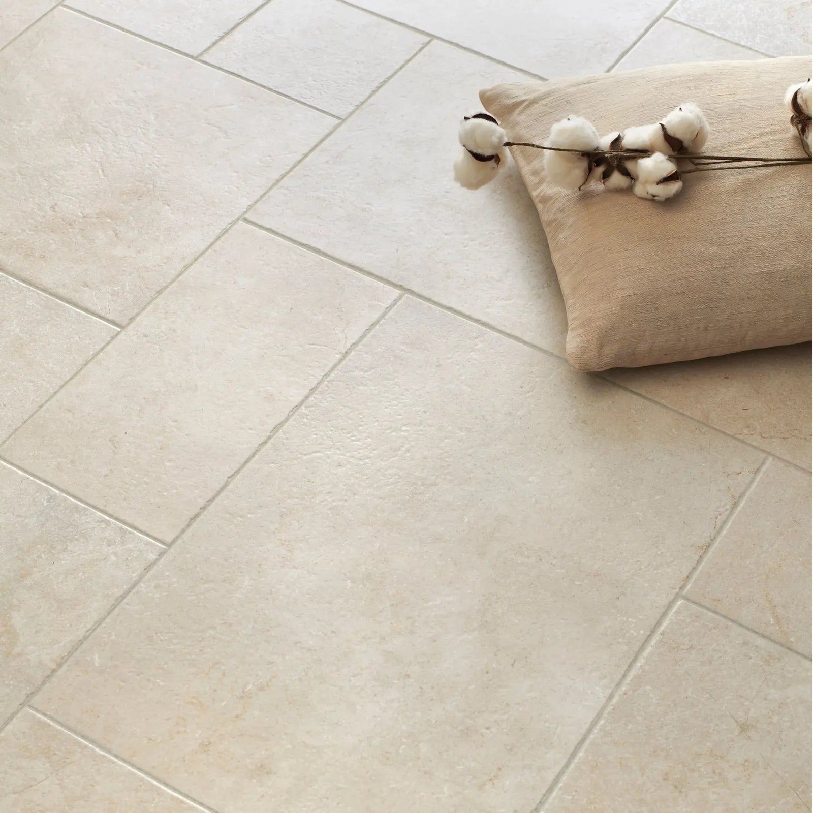 Pietro Linen Multi Size Porcelain Tile – detail view 4