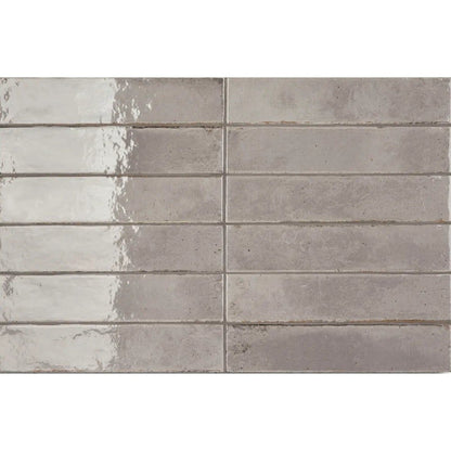 Lisbon Grey Shine single gloss ceramic tile face detail