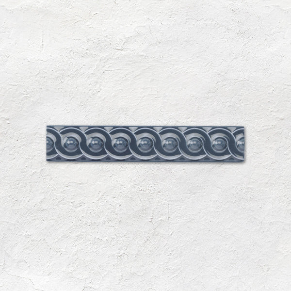 Ascot Blue Scroll Moulding