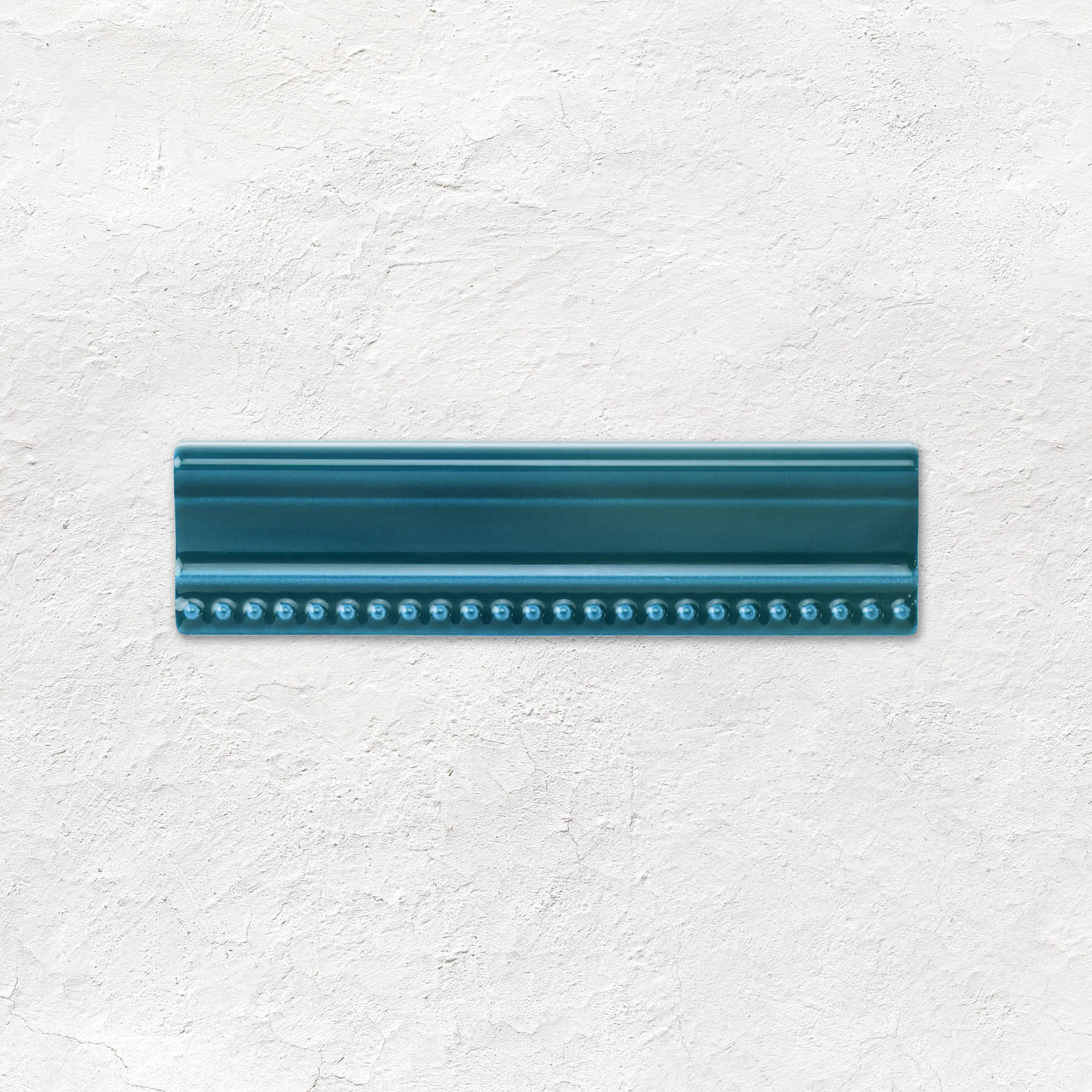 Baroque Blue Hogarth Moulding Ceramic Wall Tile 152x38mm - Gloss