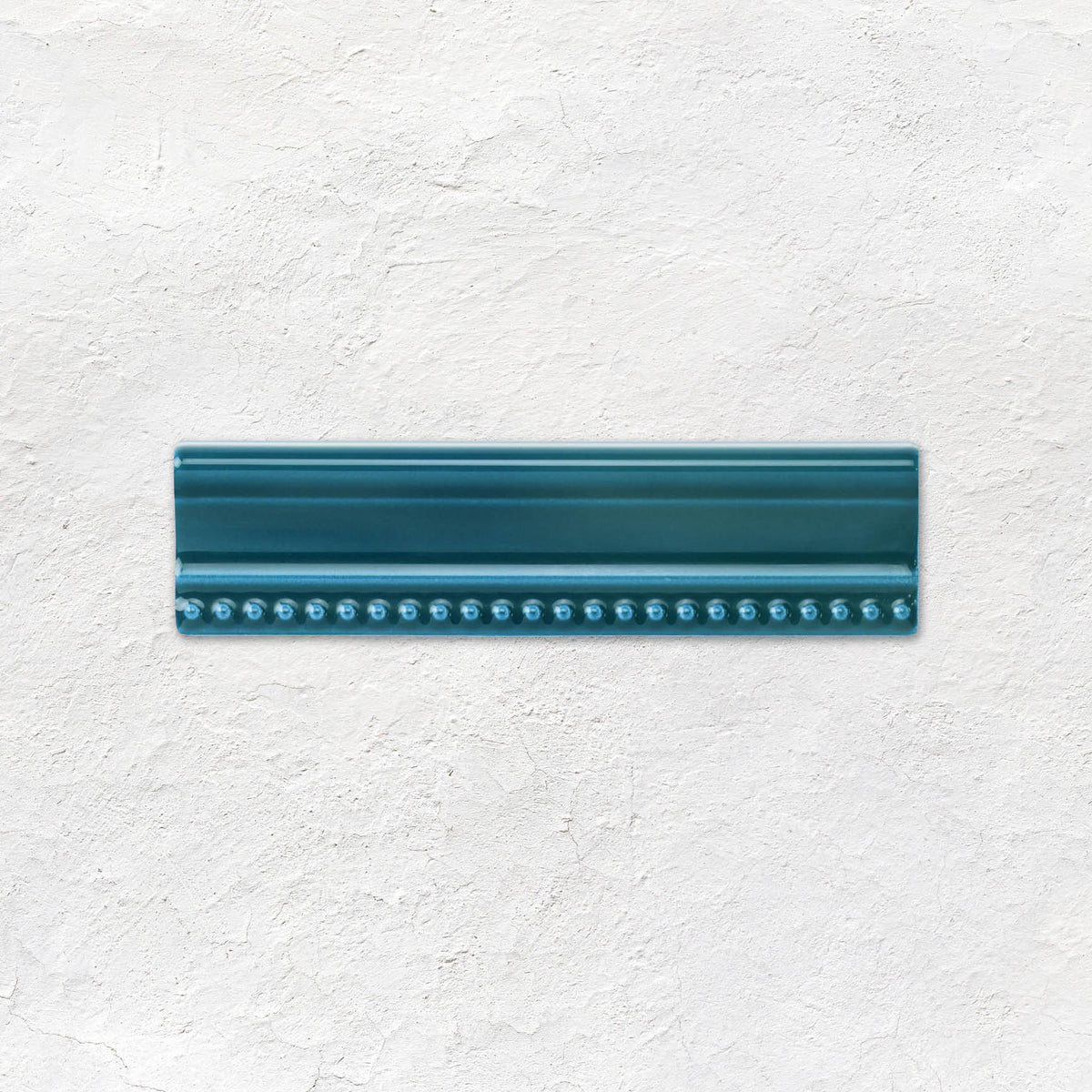 Baroque Blue Hogarth Moulding Ceramic Wall Tile 152x38mm - Gloss